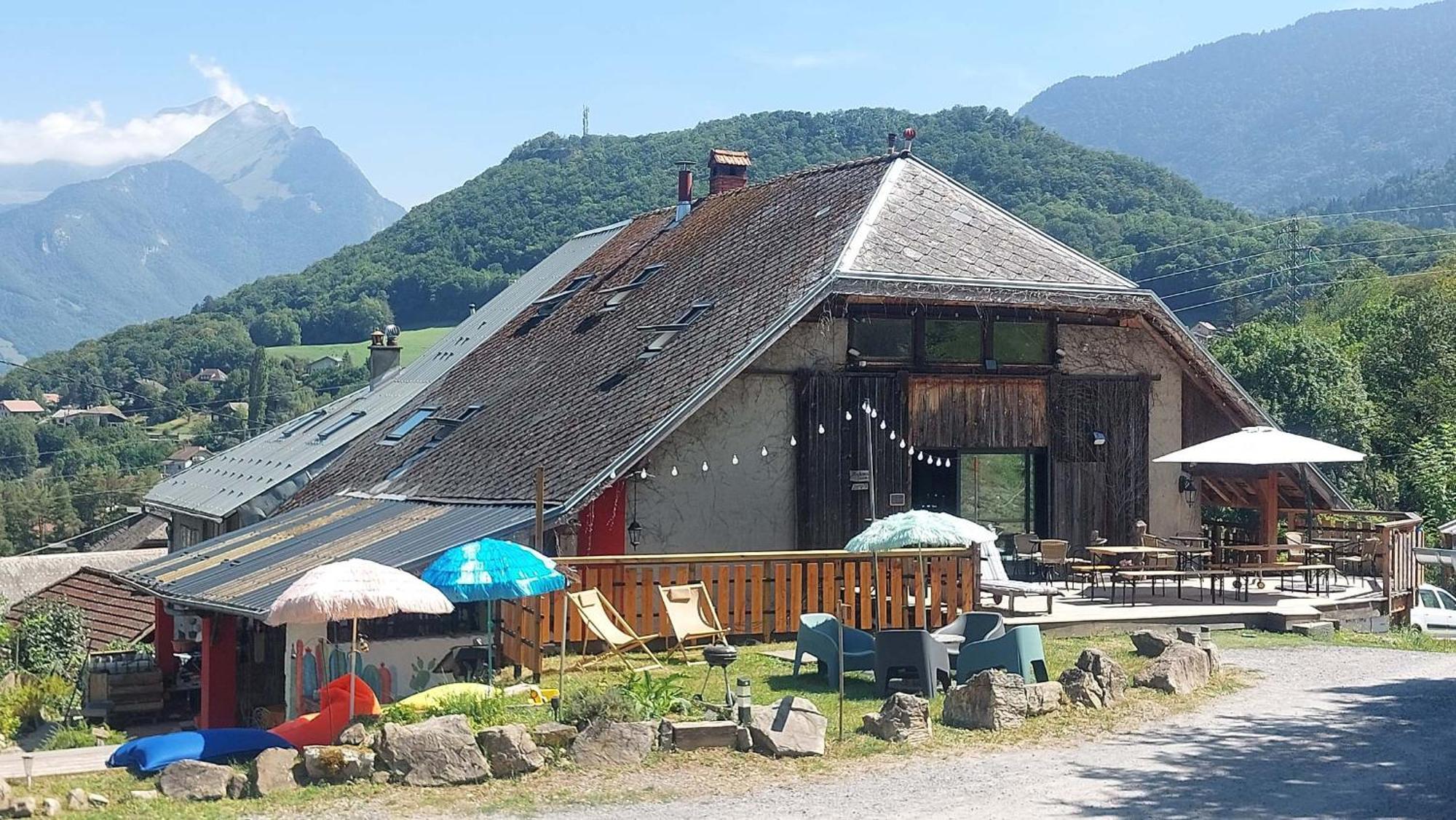 Yourtes Olachat Proche Annecy Faverges Eksteriør billede